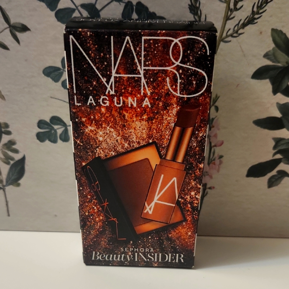 NARS Laguna MINI Bronzer and Afterglow Lip Balm.